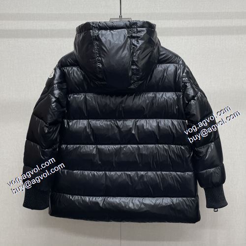ライトダウンジャケット 2021秋冬 モンクレール MONCLER 落ち着いた感覚 防湿性に優れ 冬物大人気SALE
