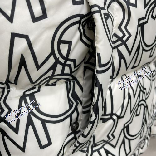 風合いが出る ダウンプレミアムダウンジャケット ふわふわな感触 2021秋冬 モンクレール MONCLER