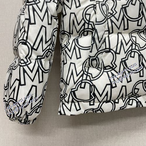 風合いが出る ダウンプレミアムダウンジャケット ふわふわな感触 2021秋冬 モンクレール MONCLER