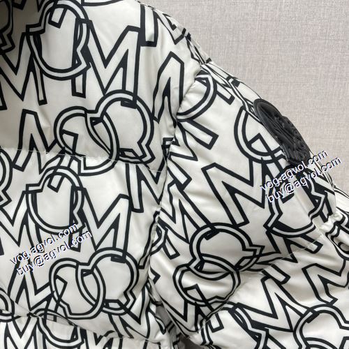 風合いが出る ダウンプレミアムダウンジャケット ふわふわな感触 2021秋冬 モンクレール MONCLER