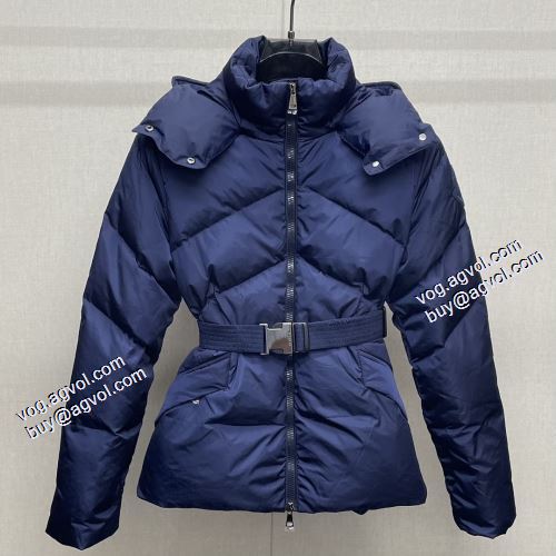争奪戦必至 2021秋冬 モンクレール MONCLER 軽量ダウンジャケット 3色可選 楽に着用出来る