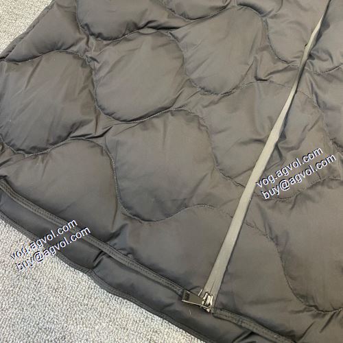 2021秋冬 モンクレール MONCLER 今一番HOTな新品 ダウンプレミアムダウンジャケット 3色可選 カジュアルに着こなせるデザイン