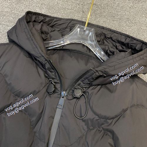 2021秋冬 モンクレール MONCLER 今一番HOTな新品 ダウンプレミアムダウンジャケット 3色可選 カジュアルに着こなせるデザイン