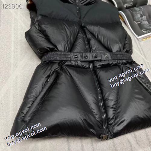 モンクレールコピー ダウンジャケット ベスト 腰の括れ 2021秋冬 レディな魅力を モンクレール MONCLER 軽くて暖かい