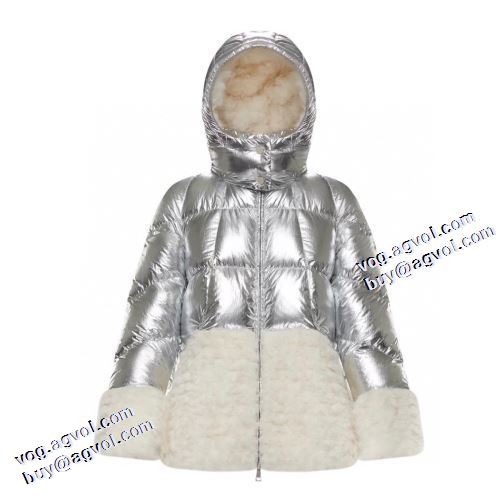 モンクレール偽物ブランド ダウンジャケット 2021秋冬 大人気再登場 モンクレール MONCLER フード部分は取り外し可能 防風性にも優れた