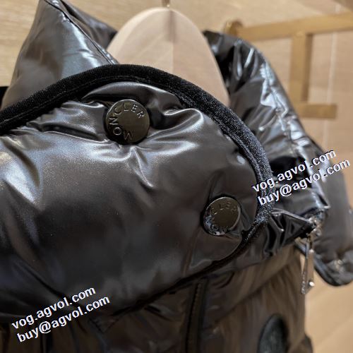 セレブ風 2021秋冬 モンクレール MONCLER モンクレールコピー 防風性に優れ ブランド ベスト ダウンジャケット フードづき 