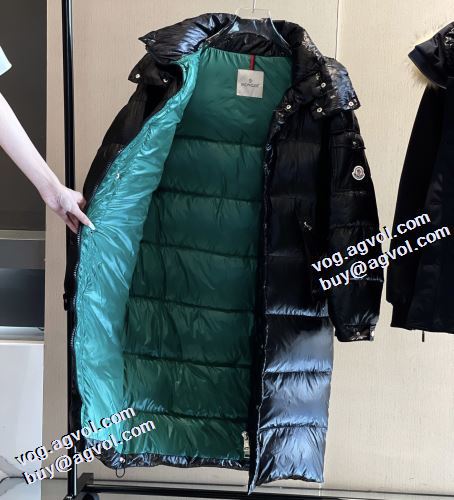 モンクレールコピーブランド 2021秋冬 モンクレール MONCLER 【人気ブログ掲載】 ダウンプレミアムダウンジャケット 撥水性がある 快適な着心地をキープ