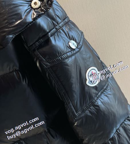 モンクレールコピーブランド 2021秋冬 モンクレール MONCLER 【人気ブログ掲載】 ダウンプレミアムダウンジャケット 撥水性がある 快適な着心地をキープ