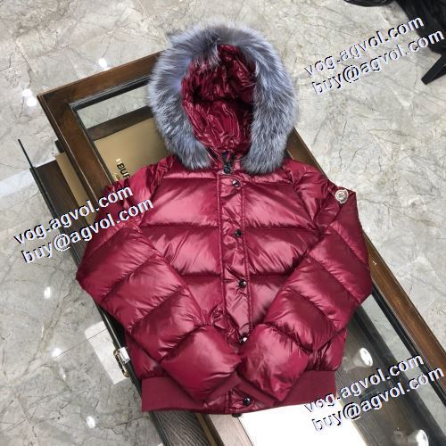 モンクレール MONCLER 2022新作 モンクレールブランド コピー 最安値に挑戦 ダウンジャケット 2色可選 寒い季節にピッタリの一枚 軽くて暖かい