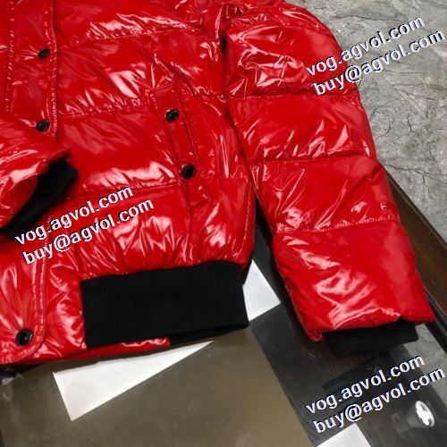 モンクレール MONCLER 2022新作 モンクレールブランド コピー 最安値に挑戦 ダウンジャケット 2色可選 寒い季節にピッタリの一枚 軽くて暖かい