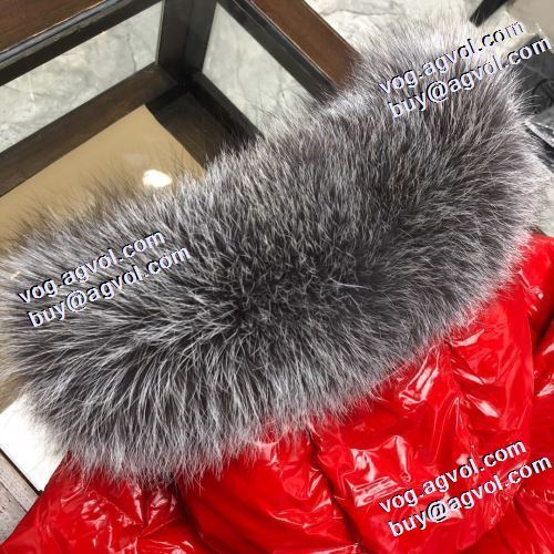 モンクレール MONCLER 2022新作 モンクレールブランド コピー 最安値に挑戦 ダウンジャケット 2色可選 寒い季節にピッタリの一枚 軽くて暖かい