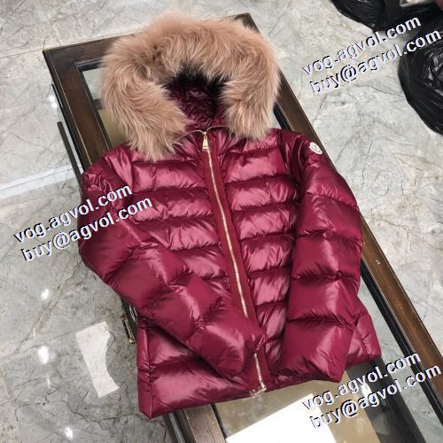 人気販売中 モンクレール MONCLER ダウンプレミアムダウンジャケット 3色可選 防風性に優れ モンクレールスーパーコピー 2021新作 上品な色合い
