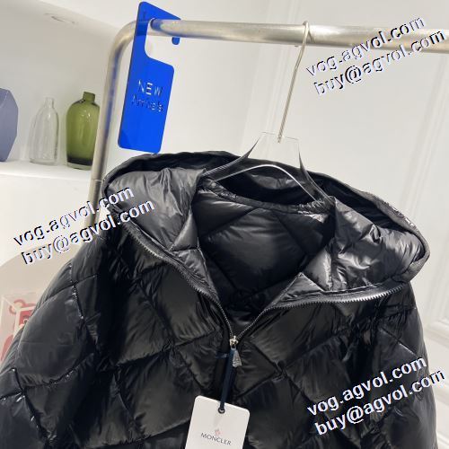 モンクレール MONCLER 希少価値大！ダウンジャケット モンクレールブランド 偽物 通販 2022新作 ダウンフェザーを使用した ワンランク上のアウターウエア