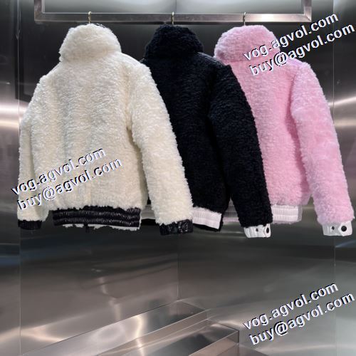 モンクレールスーパーコピー モンクレール MONCLER 2022新作 高レベルの保温性 お宅にも使える 大絶賛の履き心地! ダウンジャケット 3色可選
