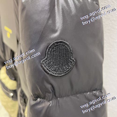 選べる極上 モンクレール MONCLER ライトダウンジャケット 2022新作 モンクレールブランドスーパーコピー 保温性を発揮する 寄り添える商品に生まれ変わる