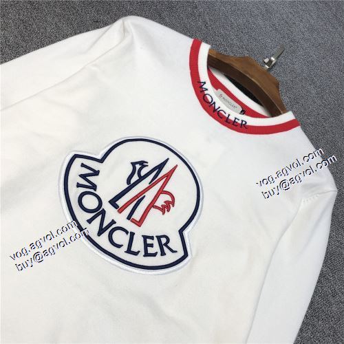 モンクレールスーパーコピー 激安 2021秋冬 プリントパーカ プルオーバーパーカー 超目玉 モンクレール MONCLER 2色可選