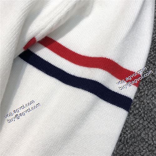 プルオーバーパーカー 2色可選 2021秋冬 秋の定番 モンクレール MONCLER モンクレールコピーブランド ロゴパーカー