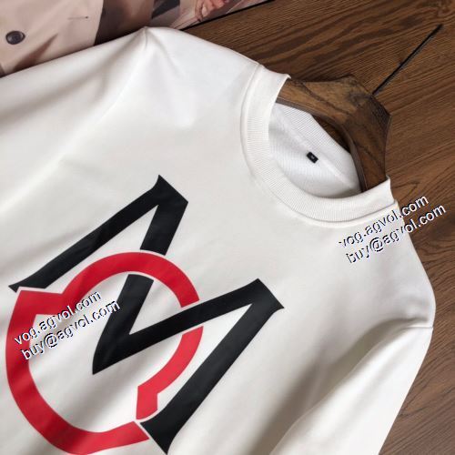 プルオーバーパーカー 2色可選 限量販売 2021秋冬 モンクレール偽物ブランド モンクレール MONCLER プリントパーカ