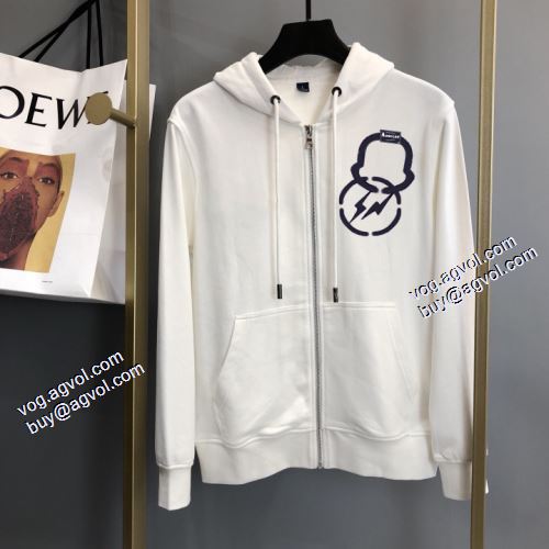 2021秋冬 モンクレール MONCLER 4色可選 プリント柄 10年保証 日本未発売 モンクレールスーパーコピー ブルゾン 堪能できるコート