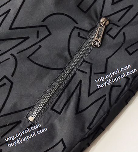 2021秋冬 モンクレール MONCLER モンクレールブランド コピー 最安値に挑戦 ブルゾン 花プリントデザインジャケット 適度な厚み
