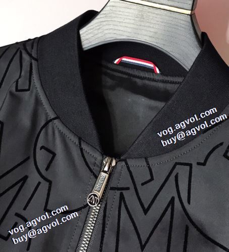 2021秋冬 モンクレール MONCLER モンクレールブランド コピー 最安値に挑戦 ブルゾン 花プリントデザインジャケット 適度な厚み