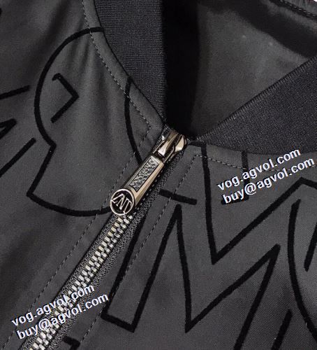 2021秋冬 モンクレール MONCLER モンクレールブランド コピー 最安値に挑戦 ブルゾン 花プリントデザインジャケット 適度な厚み