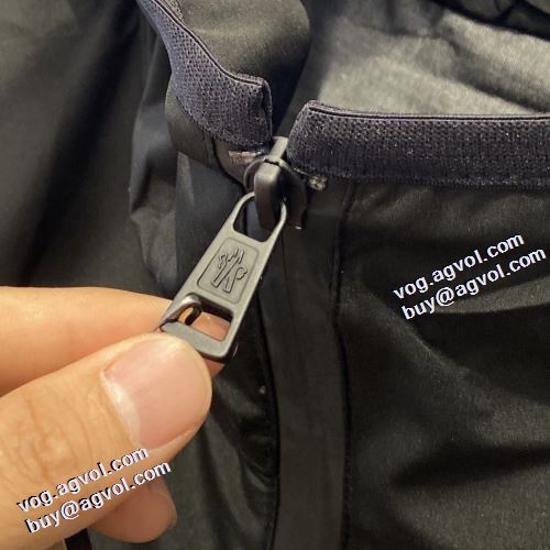 ブルゾン モンクレールコピー ブランド 軽量ジャケット 2021秋冬 モンクレール MONCLER 魅力ファッション フード付きコート 2色可選