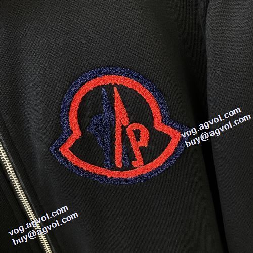 2021秋冬 モンクレールブランド コピー モンクレール MONCLER 人気商品登場 ポケット付 セットアップ上下 2色可選 風合いの出る