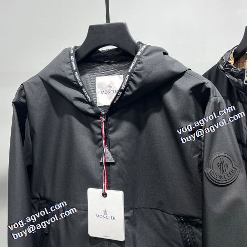 2021秋冬 モンクレールスーパーコピー モンクレール MONCLER 極上の着心地 ブルゾン ファスナポケットが斜めになっているデザイン こだわりのコート