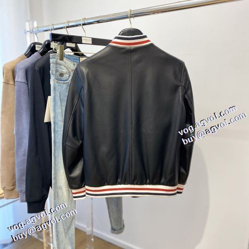 堪能できるコート モンクレールブランド コピー おしゃれな装い 2021秋冬 モンクレール MONCLER 耐久性のある 革ジャケット