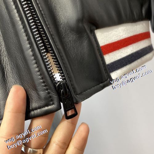 堪能できるコート モンクレールブランド コピー おしゃれな装い 2021秋冬 モンクレール MONCLER 耐久性のある 革ジャケット