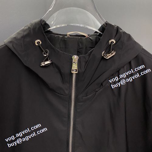 スタイリッシュな印象 2021秋冬 モンクレール MONCLER シンプルなデザイン フード付きコート モンクレールコピー ブルゾン
