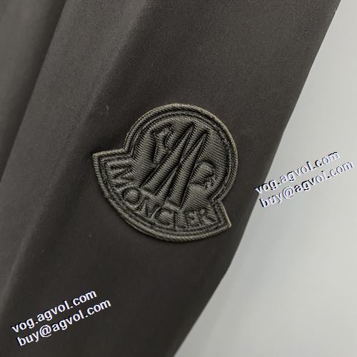 スタイリッシュな印象 2021秋冬 モンクレール MONCLER シンプルなデザイン フード付きコート モンクレールコピー ブルゾン