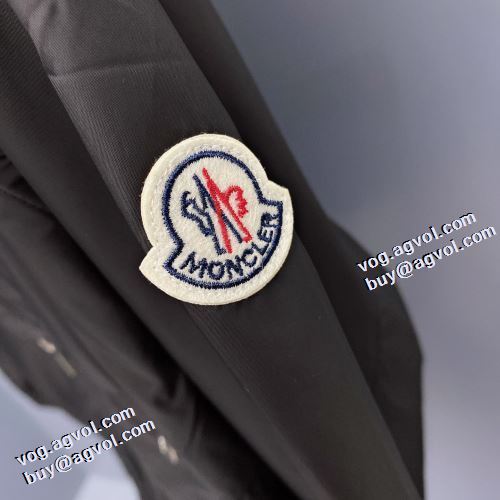 モンクレールブランド 偽物 通販 オリジナル 2021秋冬 モンクレール MONCLER ブルゾン ファスナポケットが斜めになっているデザイン 楽に着用出来る