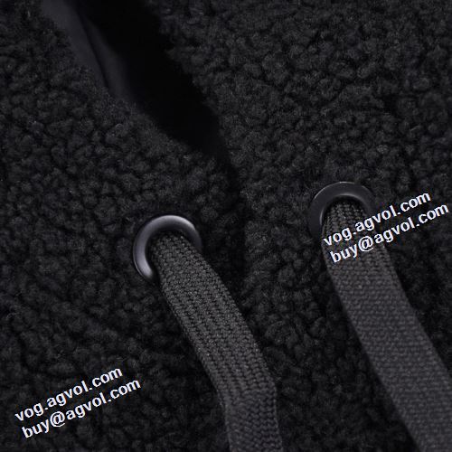 2021秋冬 モンクレール MONCLER デザイン性の高い ブルゾン フード付きコート 適度な厚み モンクレールスーパーコピー 激安