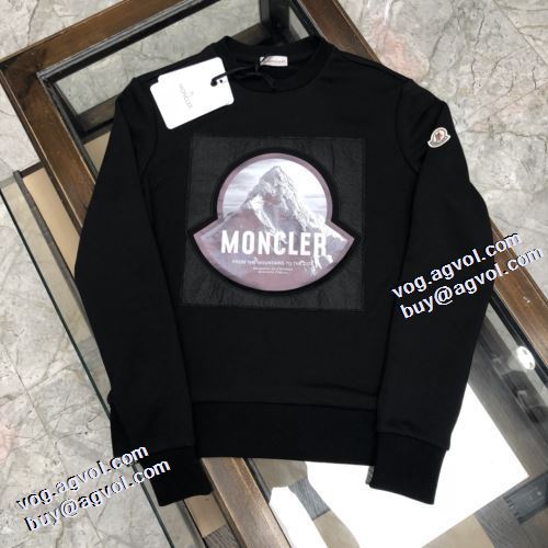 プルオーバーパーカー モンクレールコピーブランド 大好評 プリントパーカ 存在感のある 2021秋冬 モンクレール MONCLER 2色可選