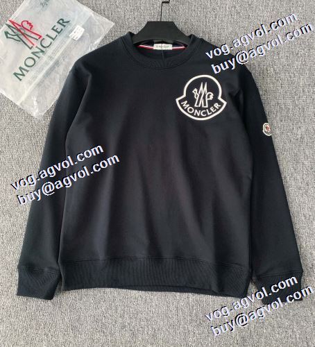 モンクレールブランドコピー 2色可選 プルオーバーパーカー 一番人気の新作はこれ 2022新作 モンクレール MONCLER 程よい厚み プリントパーカ