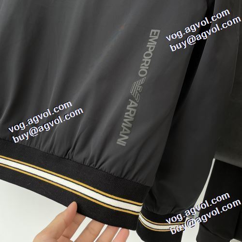 フード部分は取り外し可能 アルマーニ ARMANI 2021秋冬 アルマーニコピー 一番人気の新作はこれ メンズ ダウンジャケット 使い勝手が良く ポケットづき 首周りもあったかい 