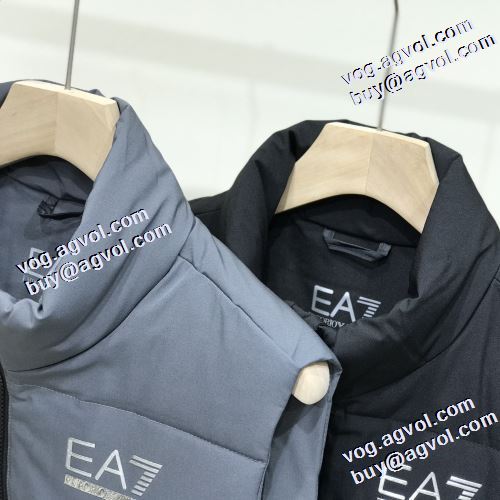2色可選 ライトダウンジャケット ベスト 軽くて暖かい 2021秋冬 アルマーニ ARMANI 定番のアイテム 撥水性がある アルマーニコピー ブランド ファション性の高い
