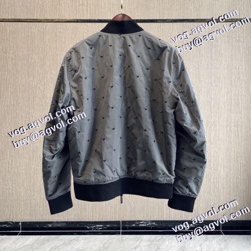 アルマーニ ARMANI 2021秋冬 ジャケット 綿入れ 人気新品★超特価★ 2色可選 アルマーニブランド コピー ポリエステルの中綿 人気 ランキング ポケットづき 防風性にも優れた 