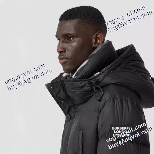 バーバリーコピーブランド 2021秋冬 バーバリー BURBERRY 2色可選 今一番HOTな新品 ダウンプレミアムダウンジャケット 寒さに打ち勝つ ロングコート 何にでも合わせ易く格好良く決まる