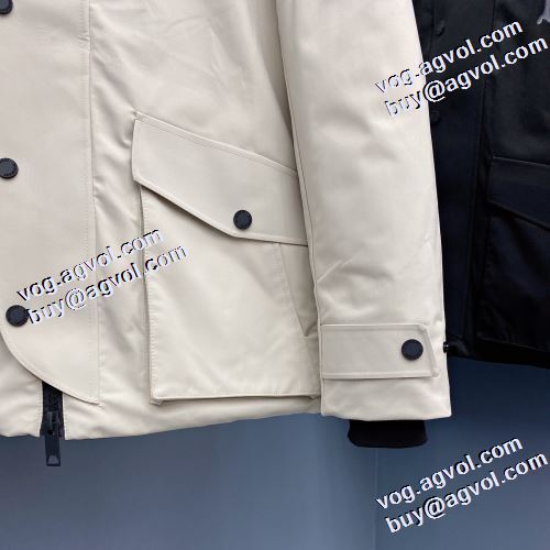 2021秋冬 自信有りの一着 寄り添える商品に生まれ変わる フードづき バーバリー BURBERRY 2色可選 ライトダウンジャケット 人気商品登場 ポケットづき 落ち着いた感覚 バーバリー偽物ブランド