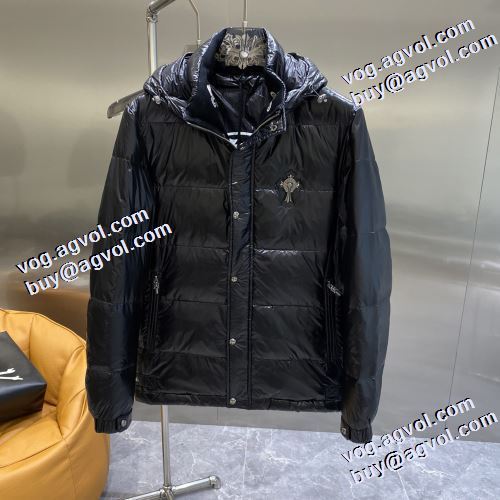 人気新品★超特価★ クロムハーツコピー 2021秋冬 クロムハーツ CHROME HEARTS フィルパワーの高い ライトダウンジャケット 使い勝手が良く フードづき 撥水性がある ポケットづき プリント柄 汚れしにくい 
