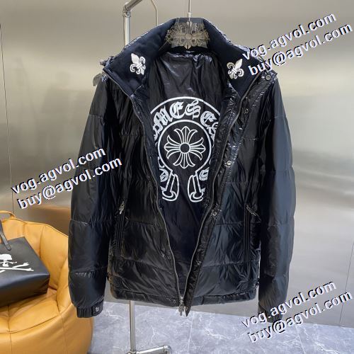 人気新品★超特価★ クロムハーツコピー 2021秋冬 クロムハーツ CHROME HEARTS フィルパワーの高い ライトダウンジャケット 使い勝手が良く フードづき 撥水性がある ポケットづき プリント柄 汚れしにくい 
