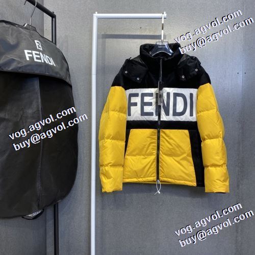 利便性に優れ 2021秋冬 軽量ダウンジャケット 首周りもあったかい フェンディ FENDI フェンディ偽物ブランド 何にでも合わせ易く格好良く決まる フィルパワーの高い フード部分は取り外し可能 コーデに合わせ 軽くて暖かい 