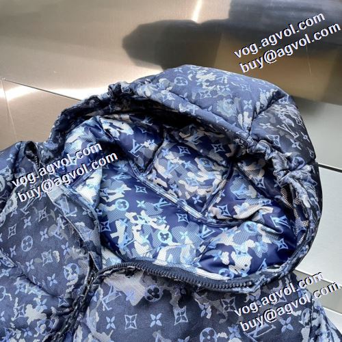 2021秋冬 ルイ ヴィトン LOUIS VUITTON 防風性に優れ ルイ ヴィトンブランド コピー 大絶賛の履き心地! ダウンジャケット メンズ 使い勝手が良く フードづき ポケットづき