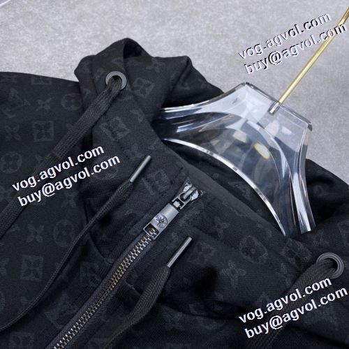 機能性?耐久性抜群 2021秋冬 フード付きコート ルイ ヴィトン LOUIS VUITTON コート 綿入れ  ポケット付 ルイ ヴィトンブランド コピー シンプルなデザイン 