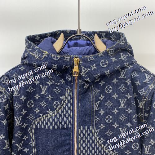 ライトダウンジャケット ルイ ヴィトン LOUIS VUITTON 優しくボーディを包んでくれる ルイ ヴィトンブランド 偽物 通販 2021秋冬 高レベルの保温性 上品上質 