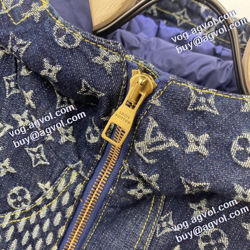 ライトダウンジャケット ルイ ヴィトン LOUIS VUITTON 優しくボーディを包んでくれる ルイ ヴィトンブランド 偽物 通販 2021秋冬 高レベルの保温性 上品上質 