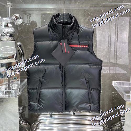 重さを感じず プラダコピーブランド 2021秋冬 プラダ PRADA ダウンジャケット ベスト おしゃれに絶大な人気の 日常のアウター使える